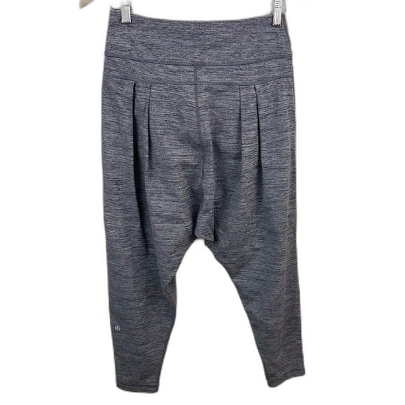 Lululemon Heathered Deep Indigo Happy Hatha Crop Size 4 - Picture 2 of 15